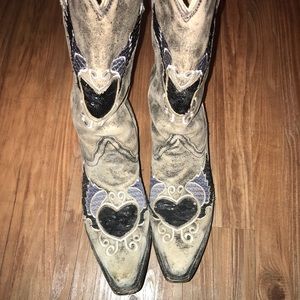 Women’s corral boots